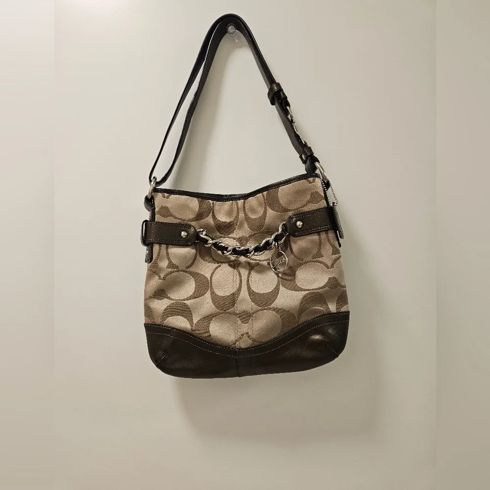 Coach Canvas Signature Chain Duffle Hangbag W/ Crossbody and Shoulder Bag - Picture 4 of 17